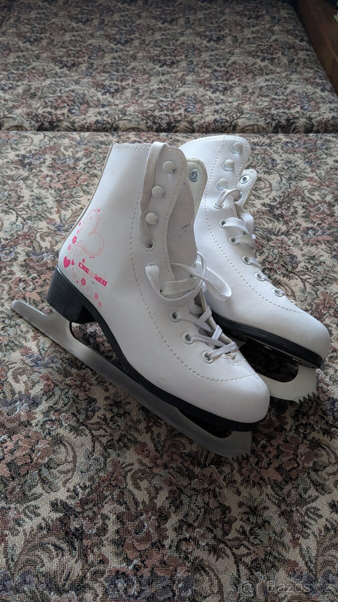 Prodám dívčí brusle vel. 34 - 2