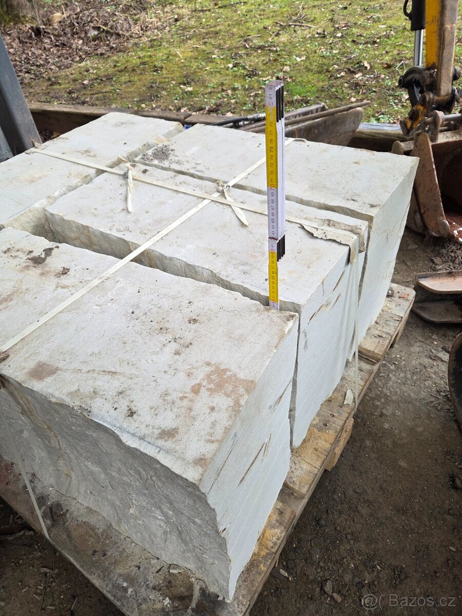 Piskovcové kvádry - 2