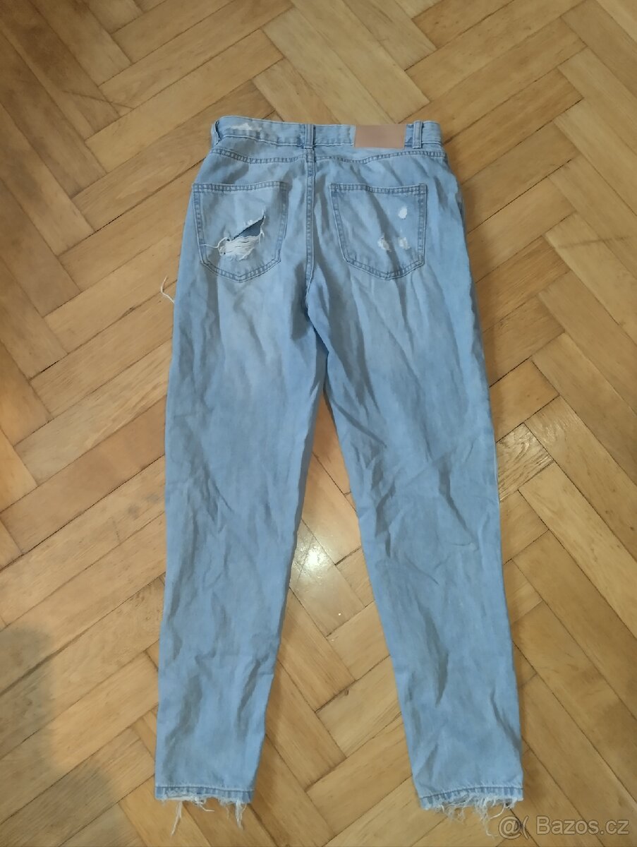 Trhané dámské džíny vel. S - 2