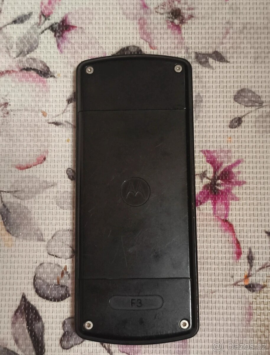 Predám Motorola F3 - 2