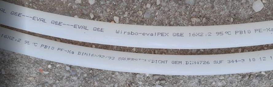 Uponor trubka PEX 16x2,2 - 50m - 2