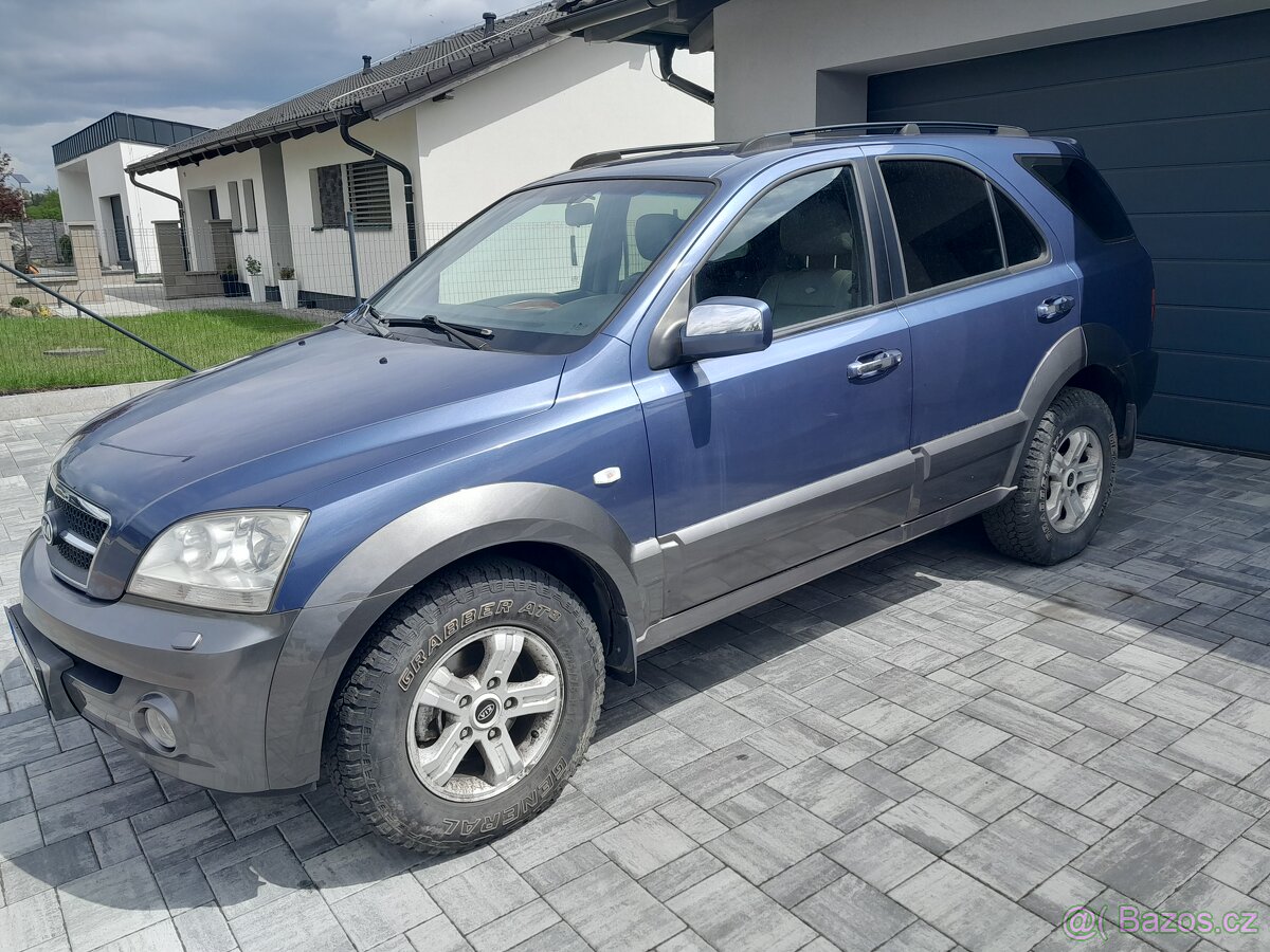 Kia Sorento 2.5 crdi 4x4 - 2