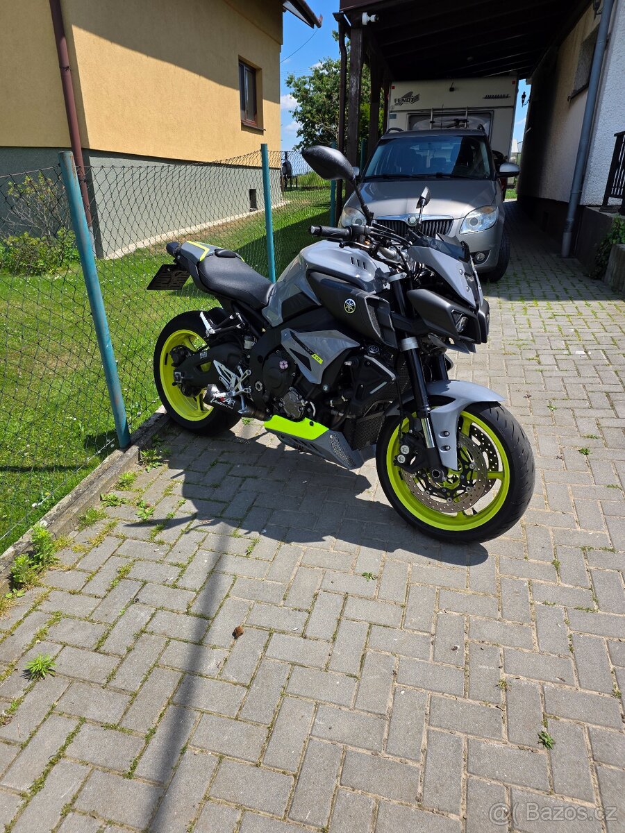 Yamaha mt10 - 2