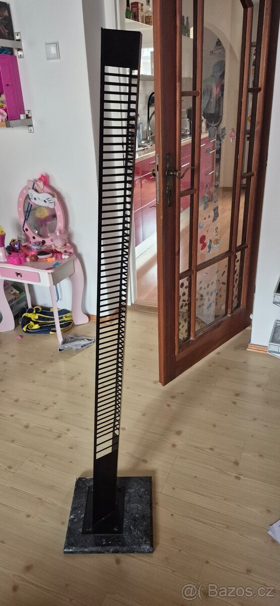 Prodám stojan na CD - 2