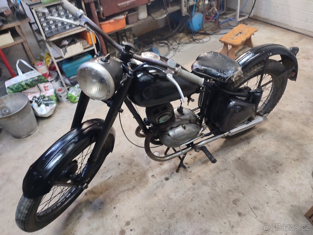 cz 150 c maly perak - 2