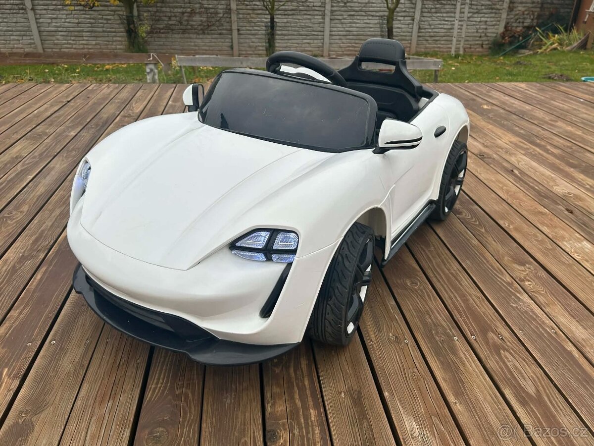 Dětské elektrické autičko - 2