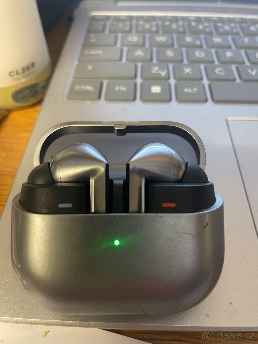 Sluchátka Samsung Buds 3 Pro - 2