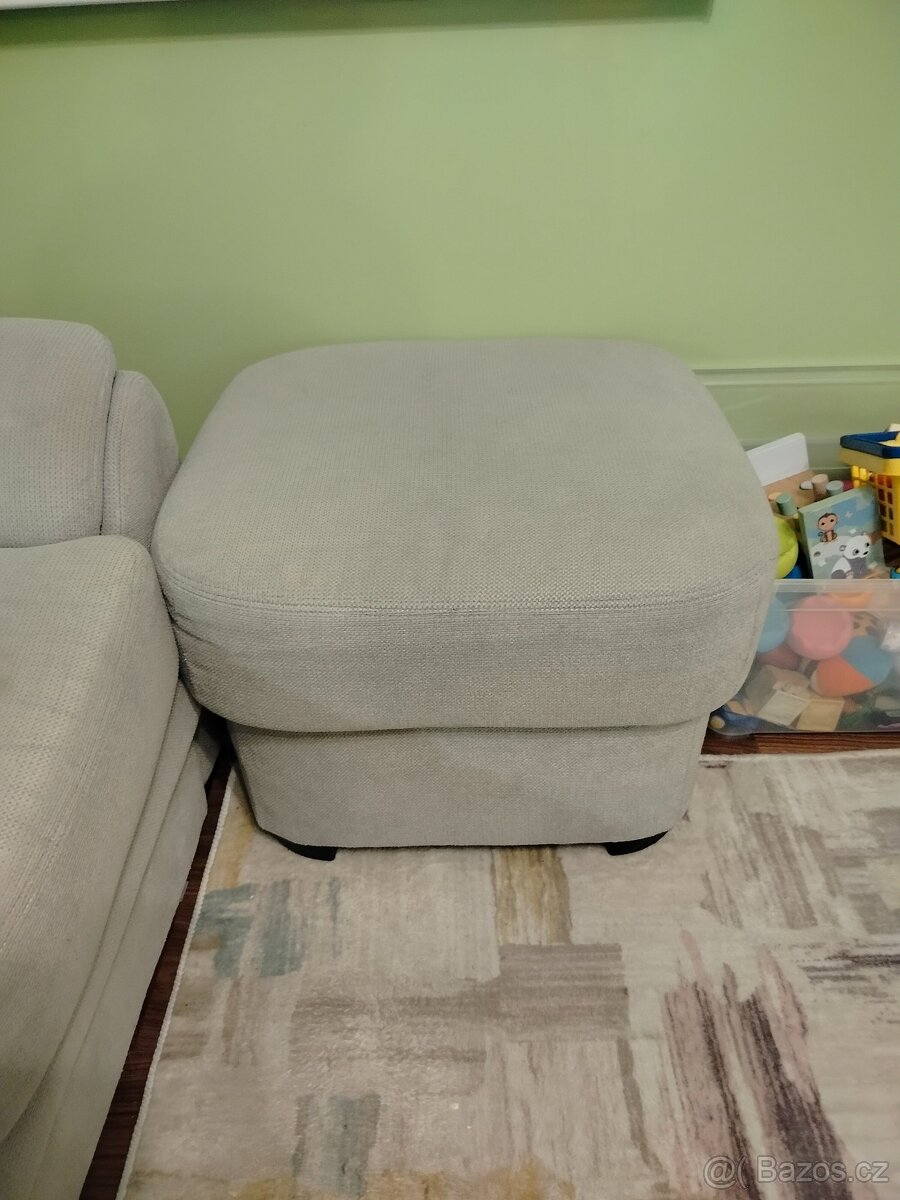 Rozkládací gauč - 2