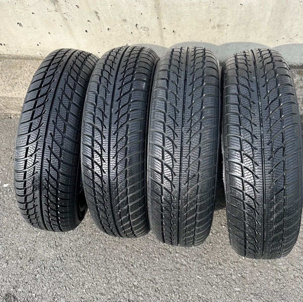 Prodám 4x zimní pneu 175/70/14 - 2