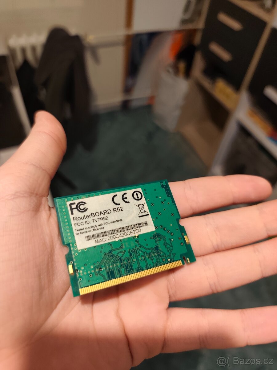 Mikrotik RouterBOARD R52 - 2