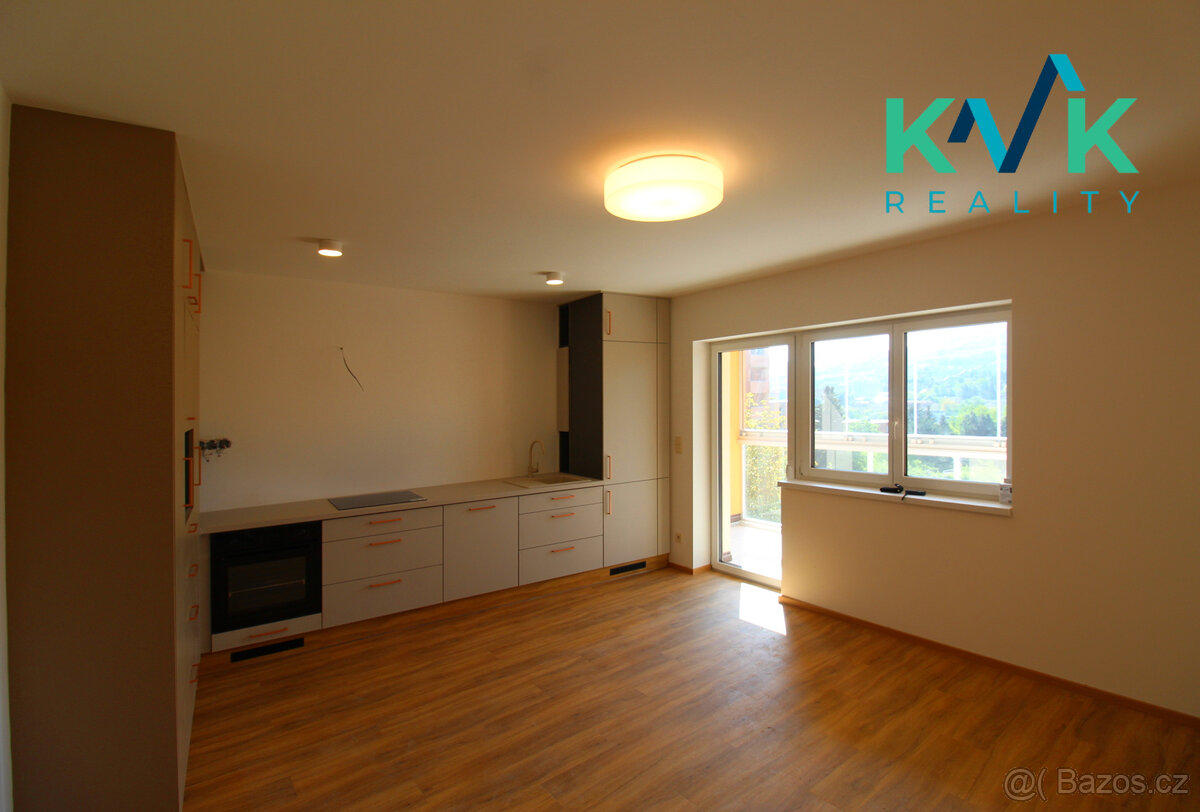 Byt 3+kk po kompletní rekonstrukci k pronájmu, Karlovy Vary  - 2