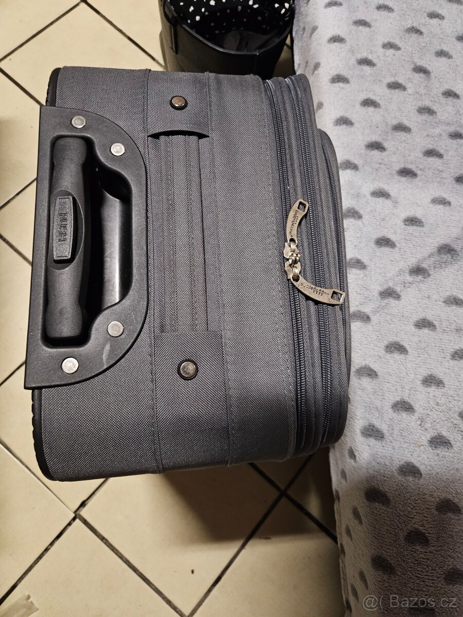 Cestovní kufr palubní - 2