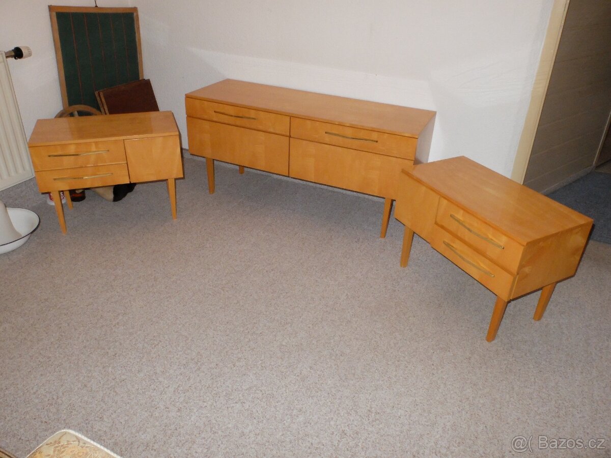 Retro Brusel skříňky stolky 60.léta 3 kusy - 2