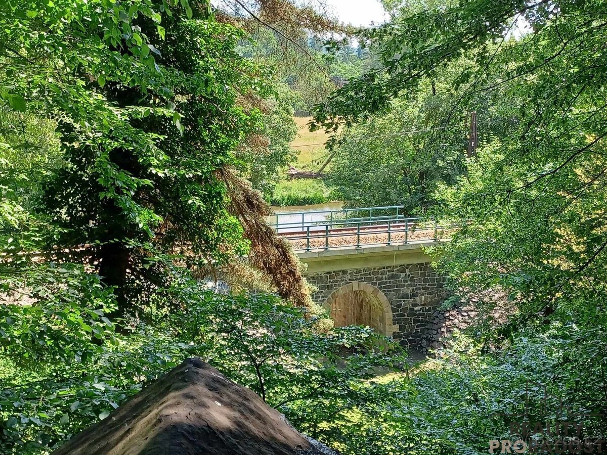 Prodej chaty v osobním vlastnictví v Újezdu nad Zbečnem, cha - 2