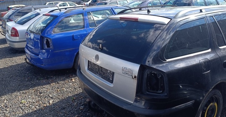 ND z Skoda Octavia 2 (různé na dotaz) Volat nebo SMS - 2