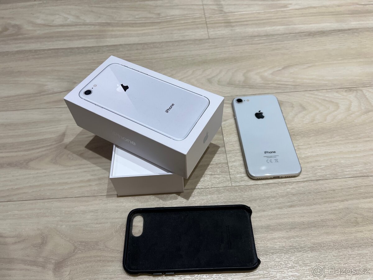 Apple iPhone 8 64GB bílý - 2