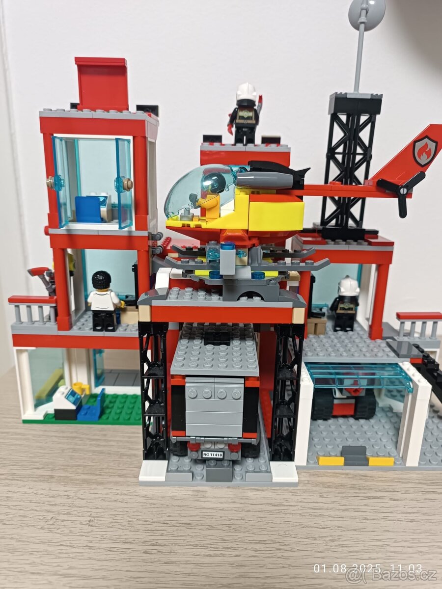 Lego - hasičská stanice - 2