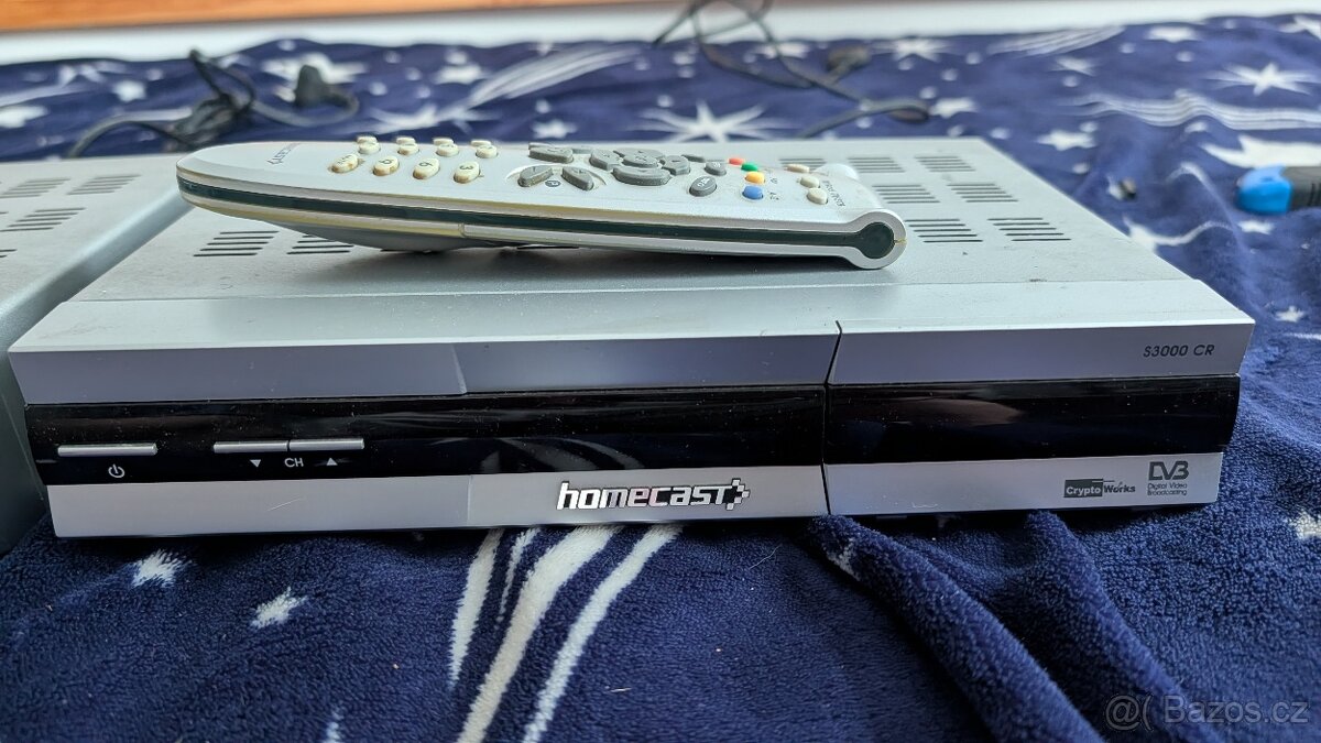 2 X satelitní přijímač Homecast S3000R - 2