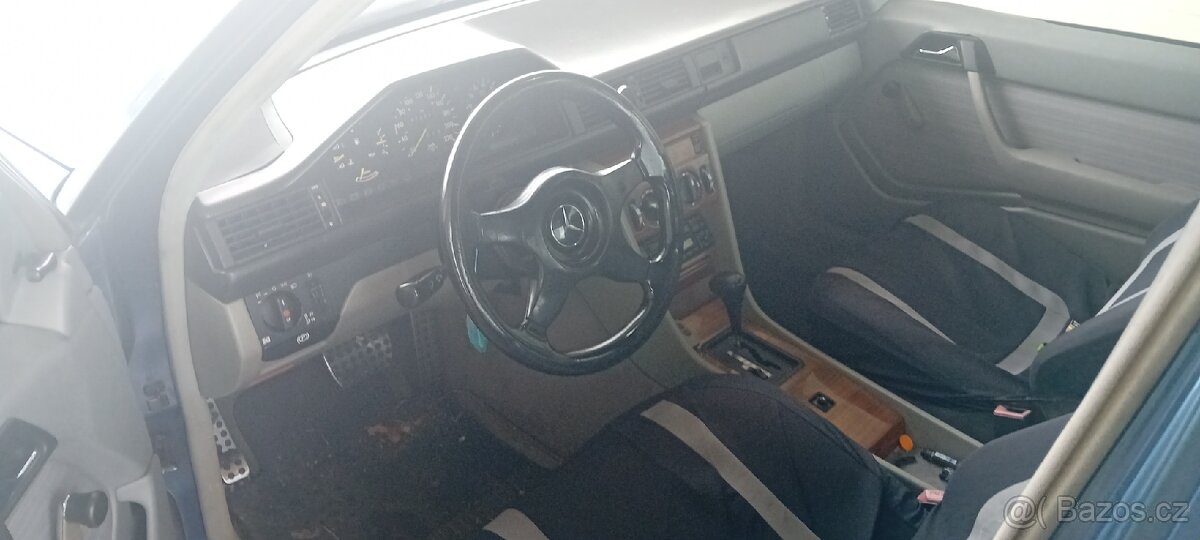 Mercedes w124 230E 97kw - 2