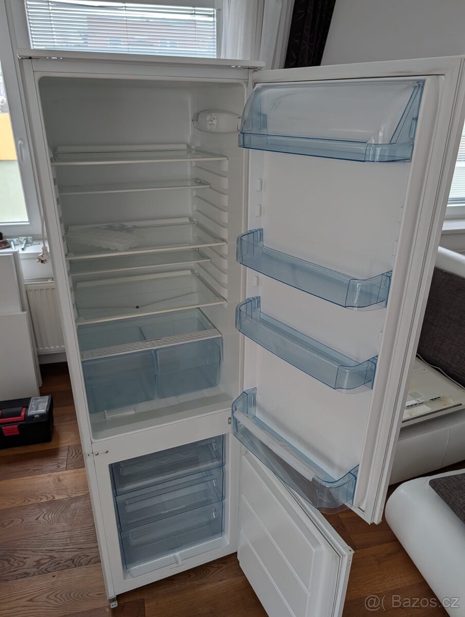 Vestavěná lednice s mrazákem Electrolux - 2