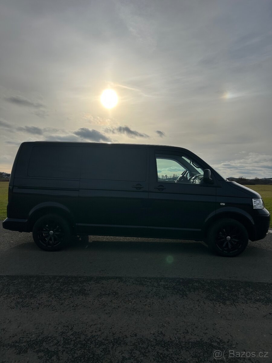 VW Multivan T5 - 2