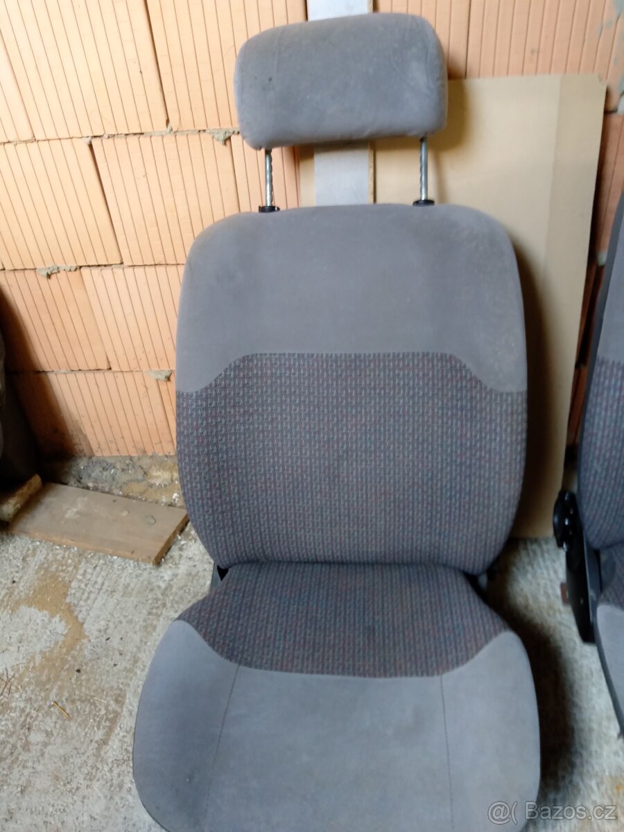 Sedadla Ford escort mk4 - 2