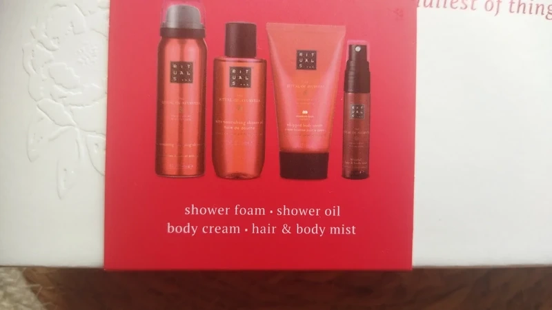 Nová sada od Rituals set small červená - 2