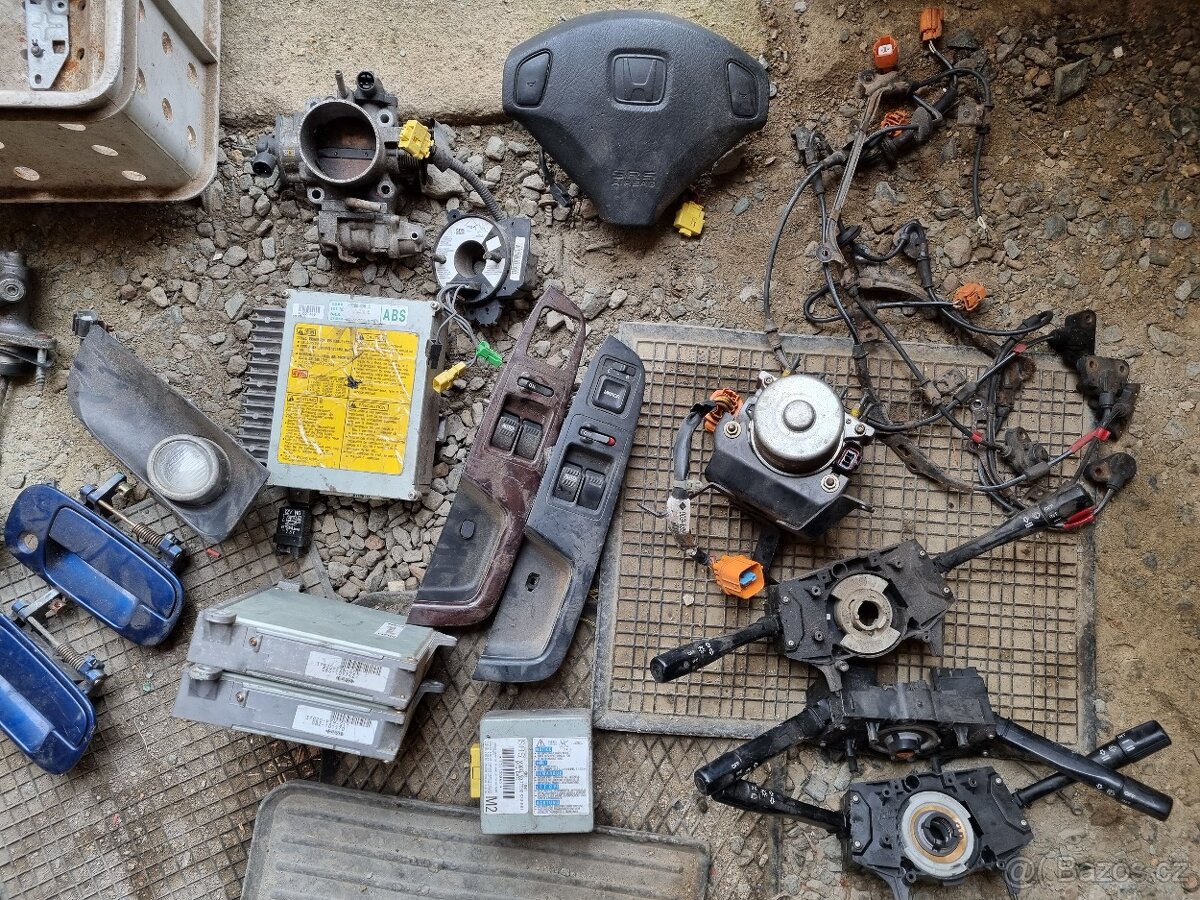 Honda prelude 99-02 díly - 2