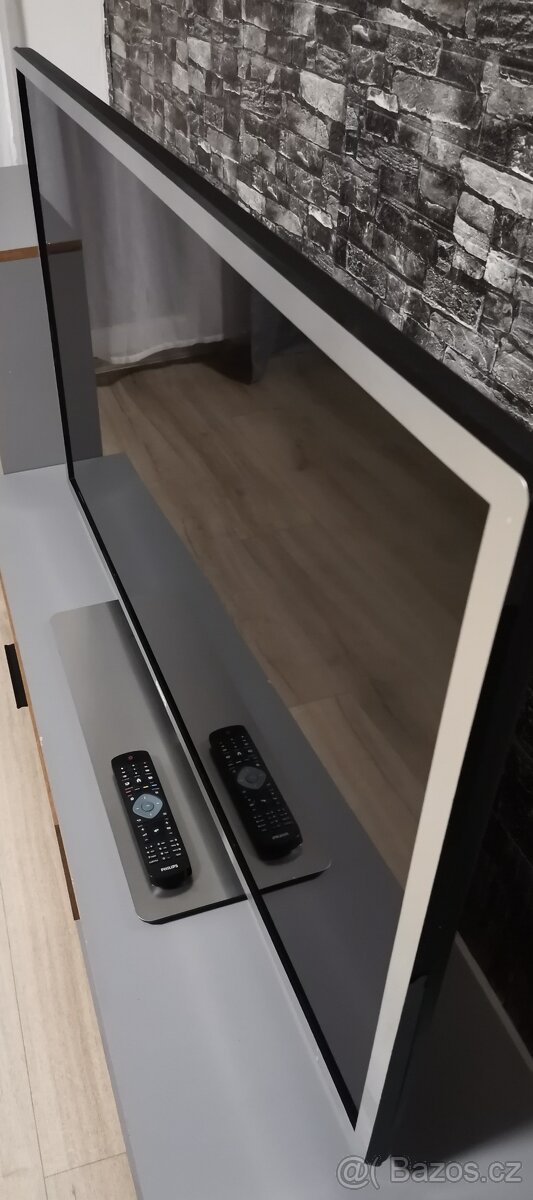 TV PHILIPS - 2