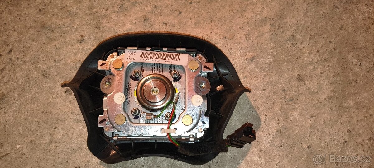 Airbag Peugeot 406 volant - 2