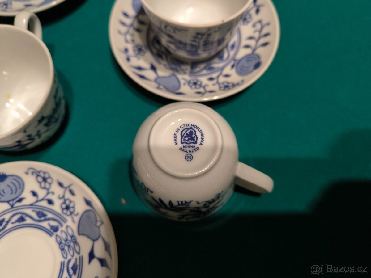 sada podšálků - cibulák - 2