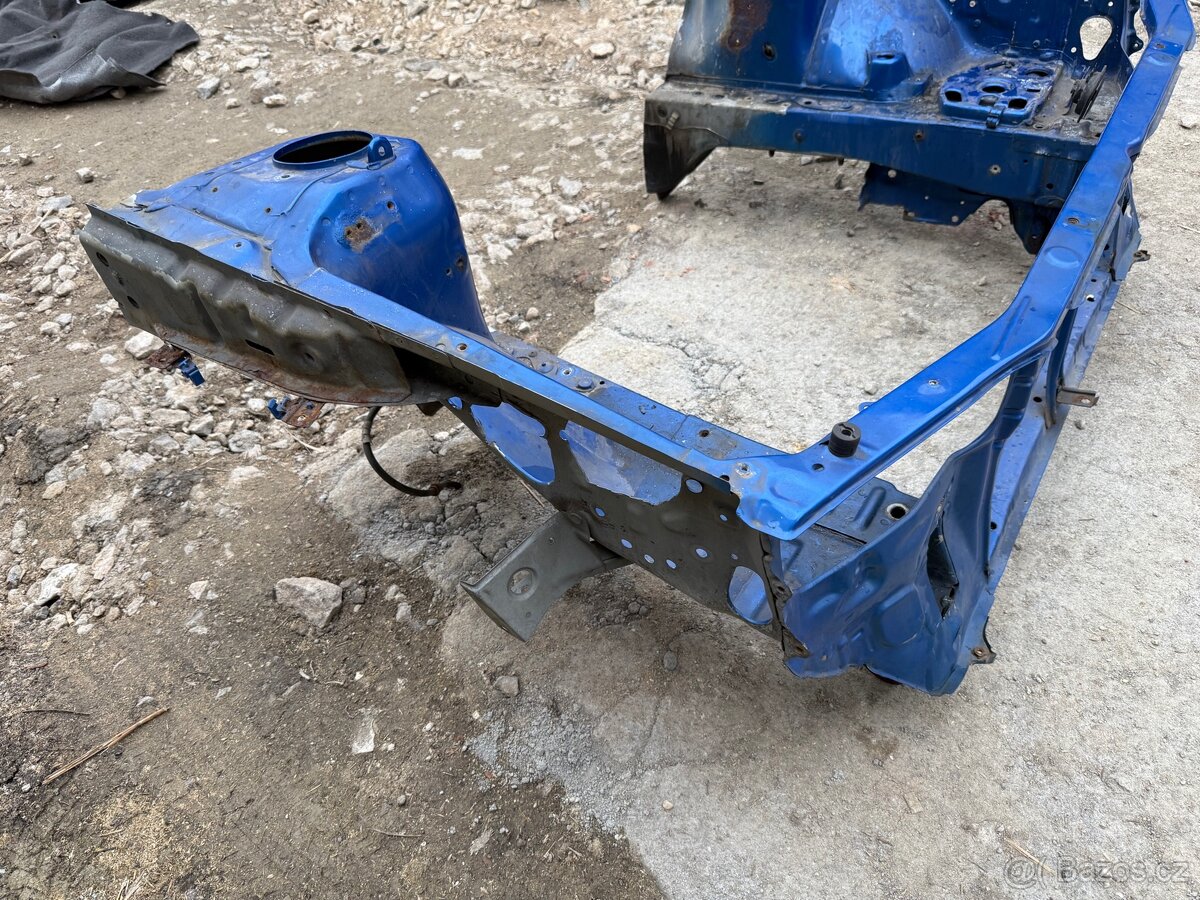 Subaru impreza gc8, GT, gf8 , sti Čelo, předek - 2