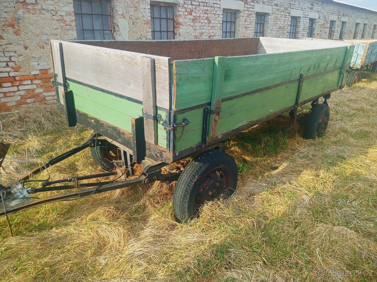 Vlek dvouonápravový za traktor - 2