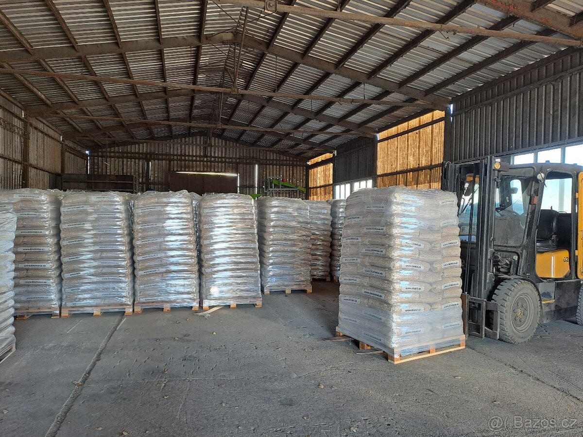 Dřevěné pelety s certifikací EN plus A1 - 2