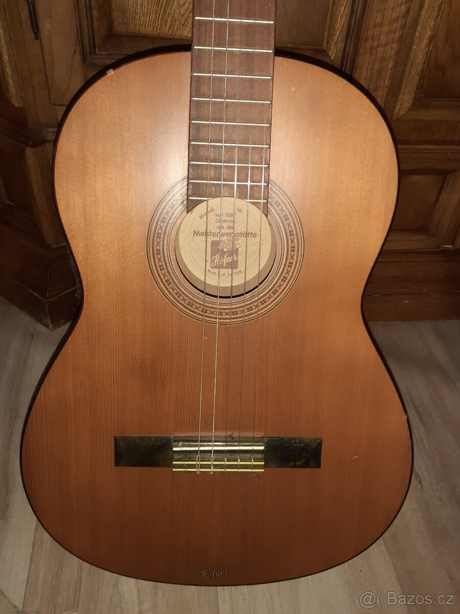 Kytara- vintage-Höfner 1980 - 2