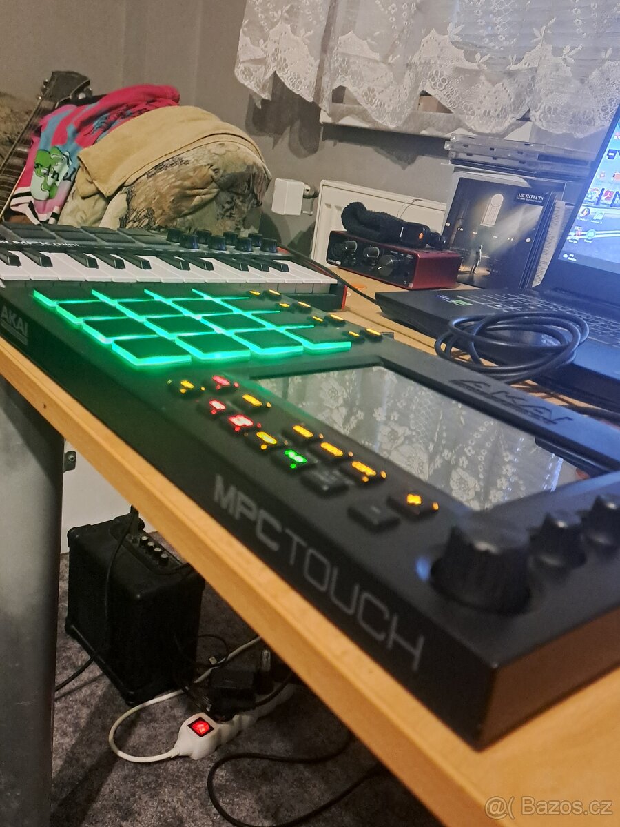 Akai MPC Touch - 2