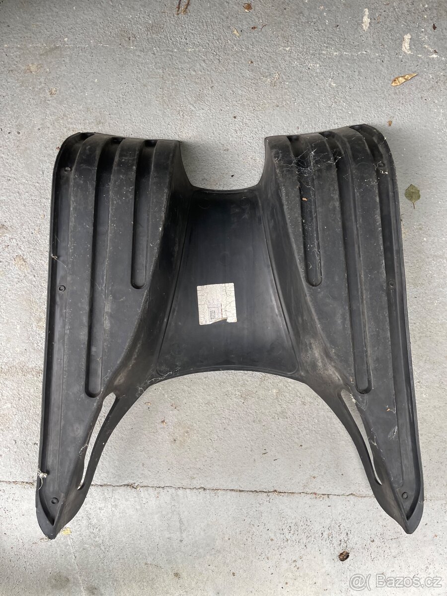 Vespa podlážka - 2