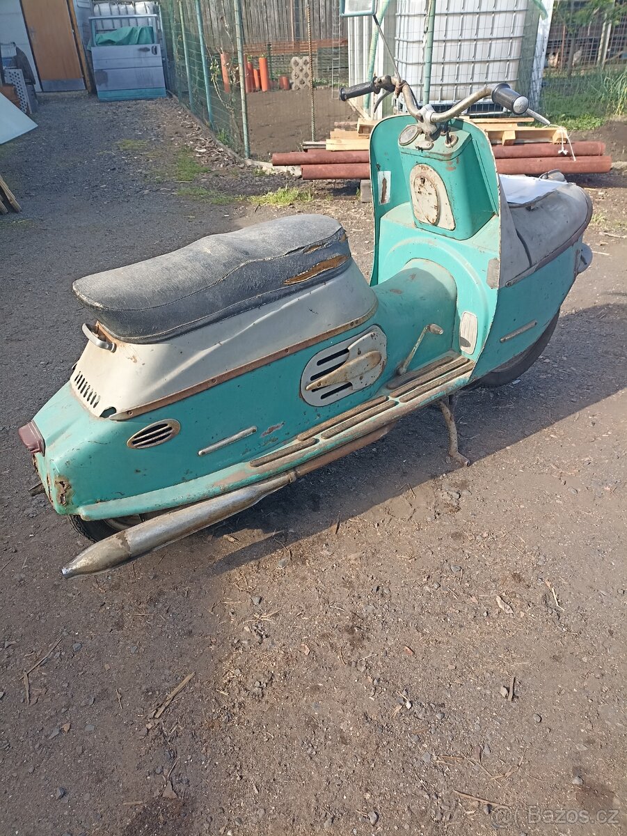 ČZ 175 prase - 2