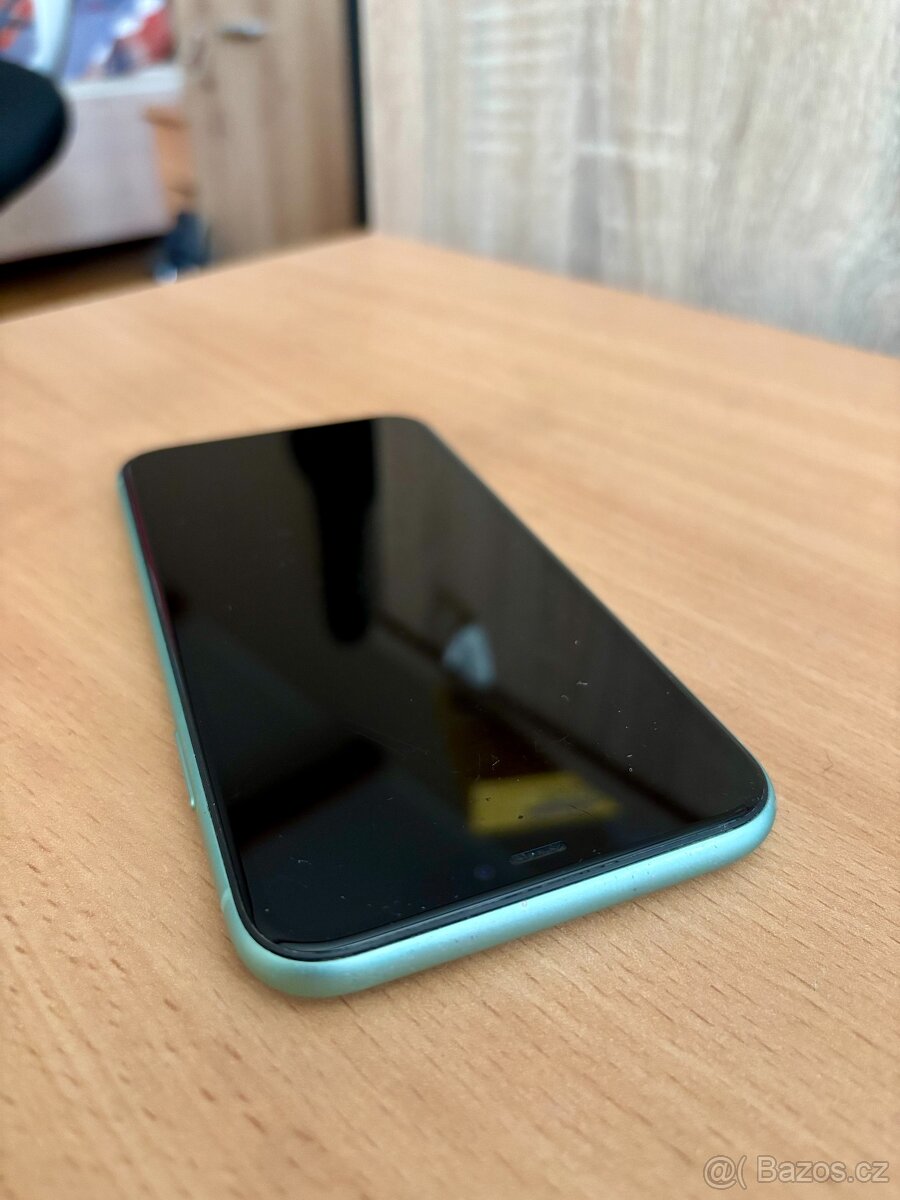 Apple iPhone 11 - 2