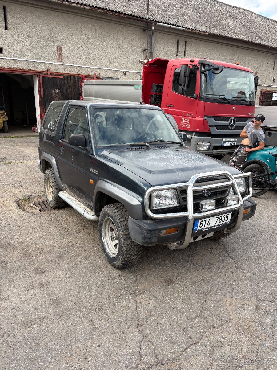 Daihatsu Feroza - 2