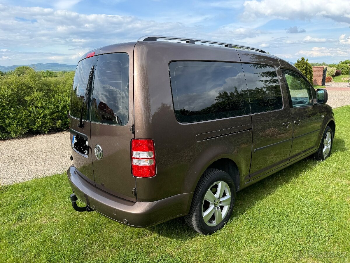 Vw Caddy Maxi 7Míst,Highline,Alu,Park.Asistent - 2