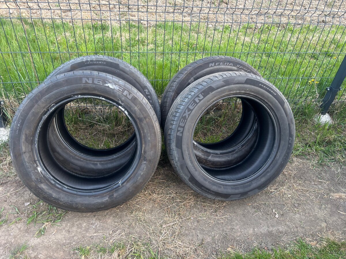 Pneu Nexen 255/55 R19 - 2