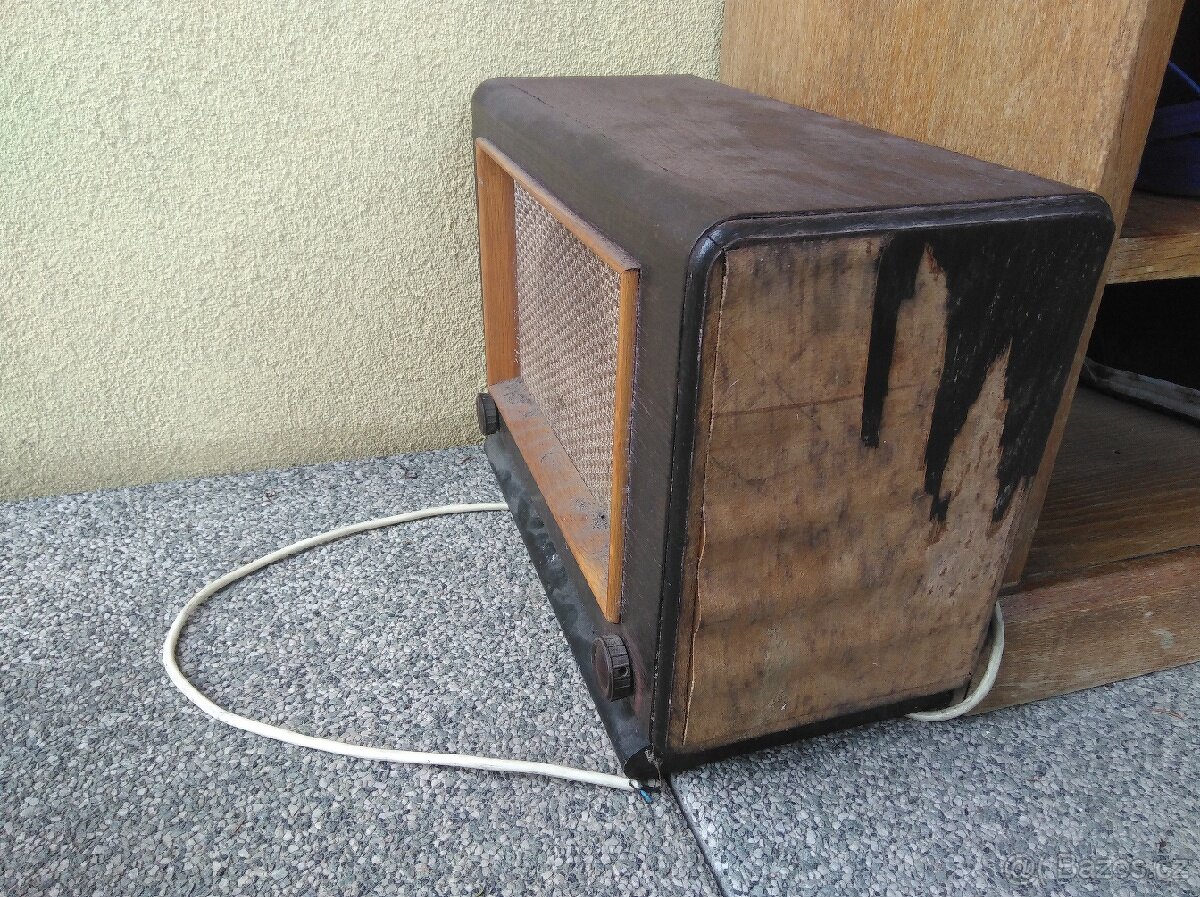 Retro radio - 2