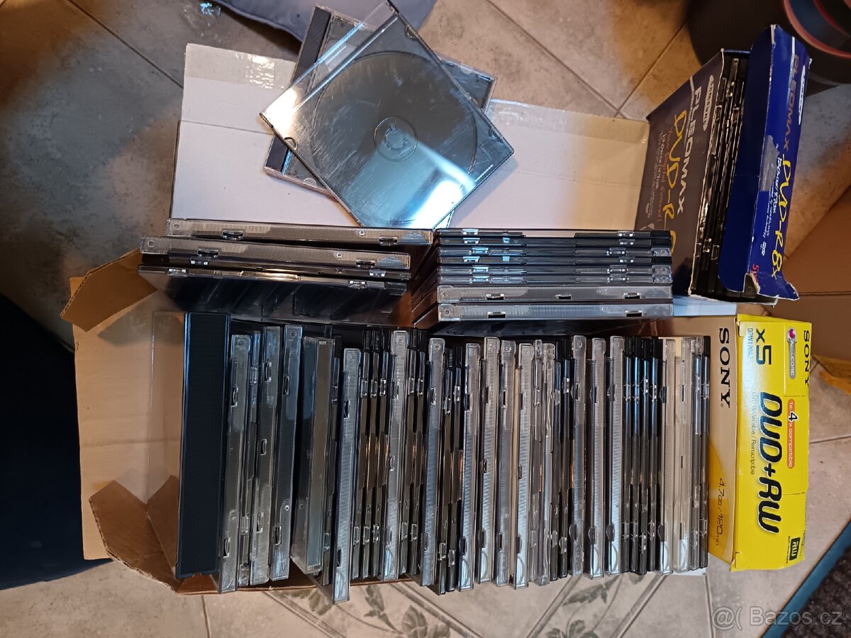 Prodám plastové krabičky na CD a DVD - 2
