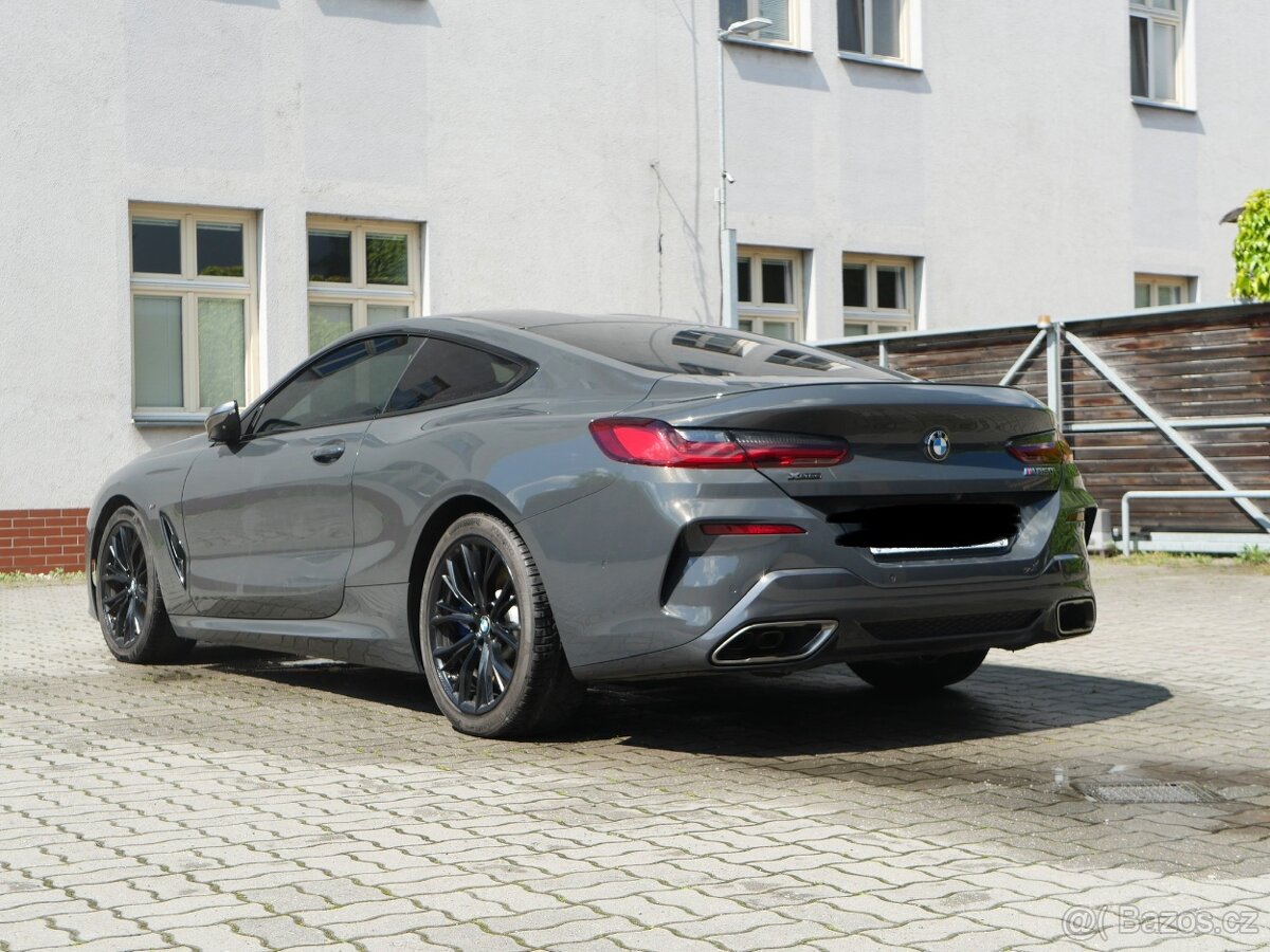 BMW 850i - 2