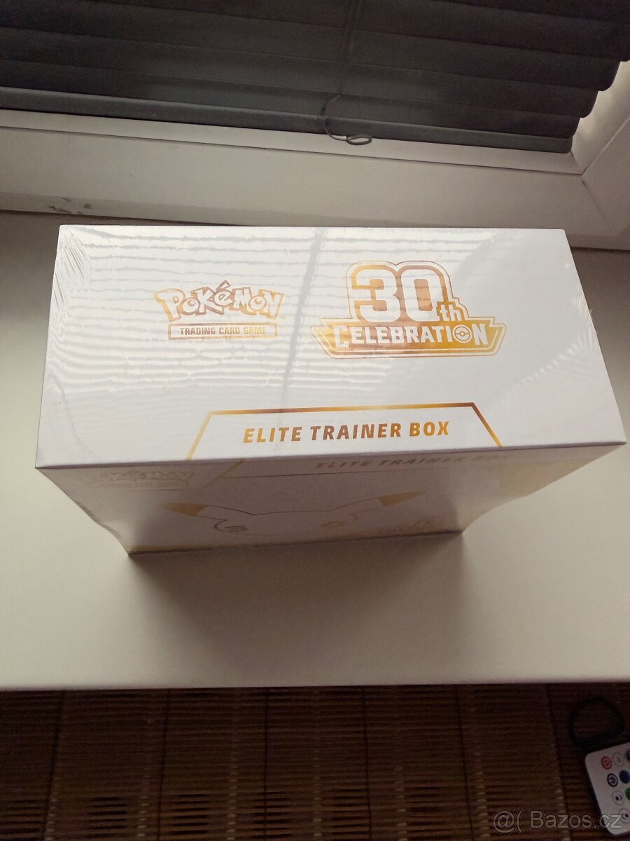 Pokemon etb 30. Výročí - 2
