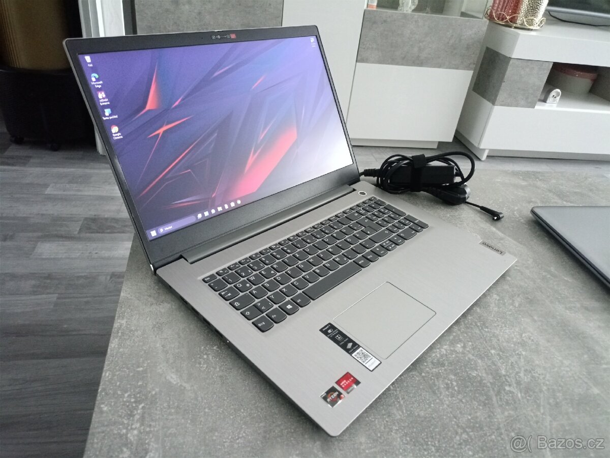 Lenovo IdeaPad 3 17ADA05 - 2