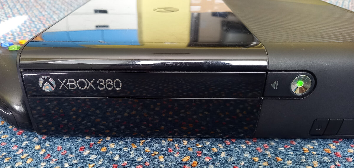 Konzole Xbox 360 E - 2
