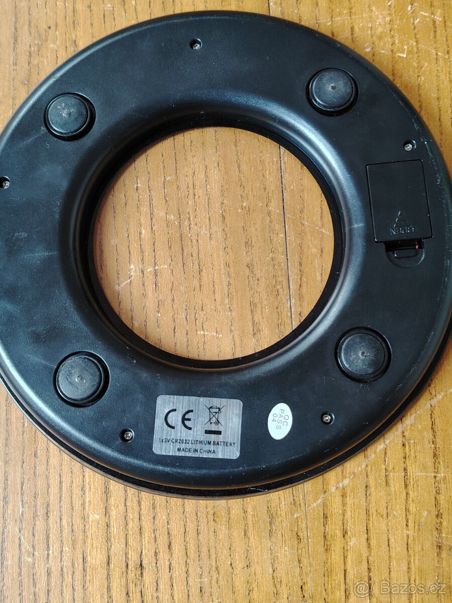 malá kuchyňská váha - 2