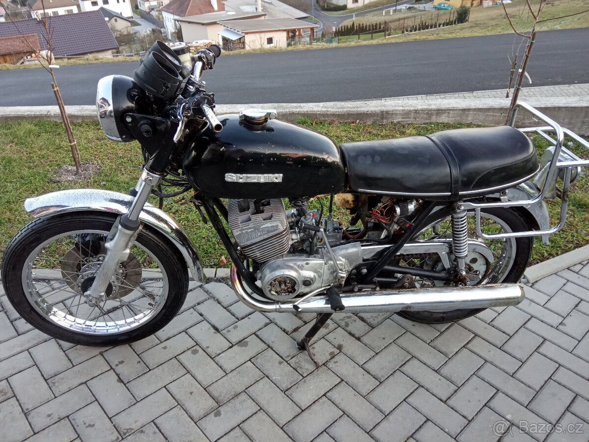 Prodám Suzuki GT250 2V 2T - 2